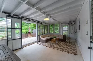 430 W 6th Ave, Roselle, NJ 07203 - Photo 26