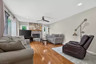 6 Chaucer Dr, Clinton Township, NJ 08801 - Photo 18