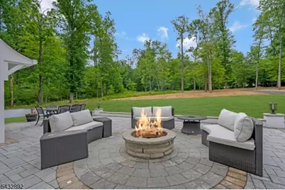 29 Crown Dr, Warren Township, NJ 07059 - Photo 6