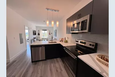100 Washington St #525, Belleville Twp., NJ 07109 - Photo 12