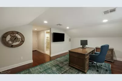 621 Green Briar Ct, Westfield, NJ 07090 - Photo 36