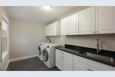 621 Green Briar Ct, Westfield, NJ 07090 - Photo 34