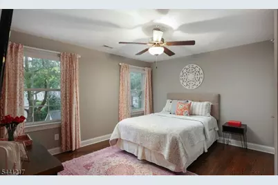 621 Green Briar Ct, Westfield, NJ 07090 - Photo 28