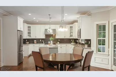 621 Green Briar Ct, Westfield, NJ 07090 - Photo 18