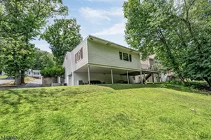160 Degray St, North Haledon, NJ 07508 - Photo 34