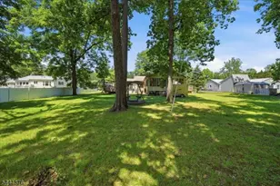1352 Crim Rd, Bridgewater, NJ 08807 - Photo 32