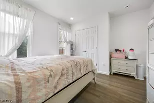 37 Harris St, Haledon, NJ 07508 - Photo 8