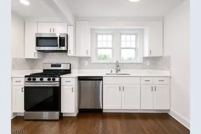 11 Van Dyke Pl, Summit, NJ 07901 - Photo 6