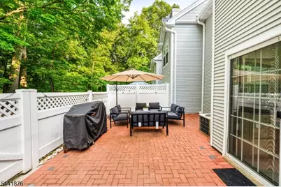 8 Henry Ct, Plainsboro Township, NJ 08536 - Photo 28