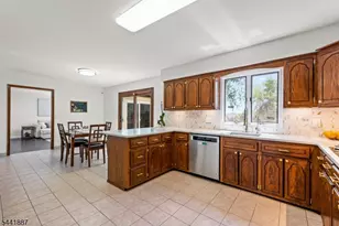 91 S Wiggins Ln, Montgomery Township, NJ 08558 - Photo 12