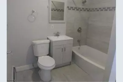 272-274 Wainwright St, Newark, NJ 07112 - Photo 6
