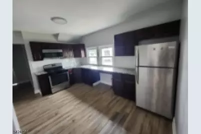 272-274 Wainwright St, Newark, NJ 07112 - Photo 2