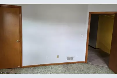 77 Columbia Ave, Nutley, NJ 07110 - Photo 18