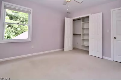 73 Oneida Ave, Oakland, NJ 07436 - Photo 24