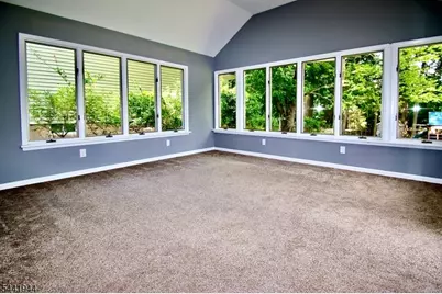 73 Oneida Ave, Oakland, NJ 07436 - Photo 6