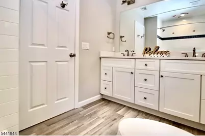73 Oneida Ave, Oakland, NJ 07436 - Photo 28