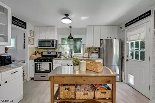337 Richard Way, North Plainfield, NJ 07062 - Photo 12