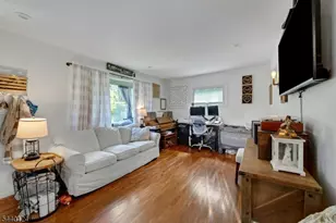337 Richard Way, North Plainfield, NJ 07062 - Photo 6