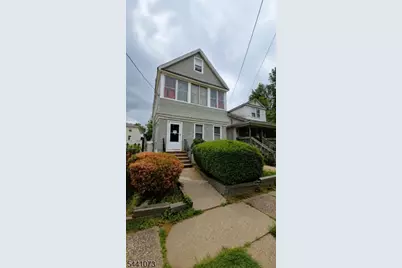 25 W 15th St, Linden, NJ 07036 - Photo 2