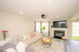 92 Connelly Ave, Mount Olive, NJ 07828 - Photo 4