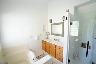 92 Connelly Ave, Mount Olive, NJ 07828 - Photo 10