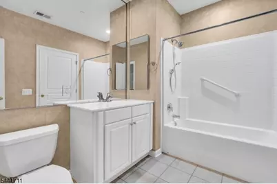 3210 Chesterwood Way #3210, Franklin Township, NJ 08873 - Photo 32