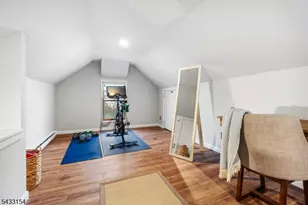612 Larch St, Roselle Park, NJ 07204 - Photo 20