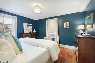 612 Larch Street, Roselle Park, NJ 07204 - Photo 16