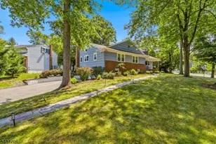 2 Millstone Dr, Livingston, NJ 07039 - Photo 2