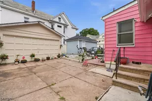 53 18th Ave, Paterson, NJ 07513 - Photo 28