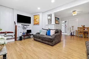 53 18th Ave, Paterson, NJ 07513 - Photo 4