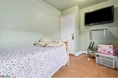 53 18th Ave, Paterson, NJ 07513 - Photo 24