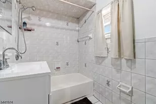 53 18th Ave, Paterson, NJ 07513 - Photo 16
