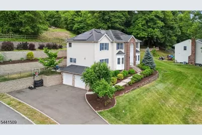 610 River Rd, Chatham Township, NJ 07928 - Photo 36