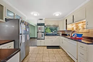 2241 Spruce St, Ewing Township, NJ 08638 - Photo 4