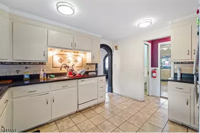 2241 Spruce St, Ewing Township, NJ 08638 - Photo 4