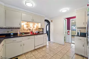 2241 Spruce St, Ewing Township, NJ 08638 - Photo 4