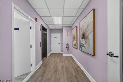89 Valley Rd, Montclair, NJ 07042 - Photo 34