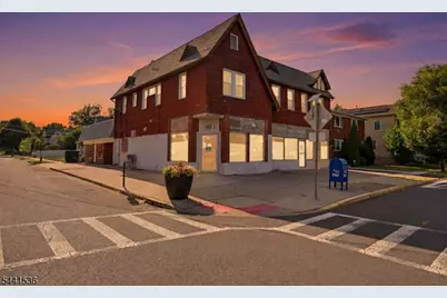 600 Chestnut St, Roselle Park, NJ 07204 - Photo 2