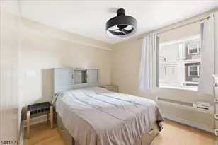 70 S Munn Ave, East Orange, NJ 07018 - Photo 18