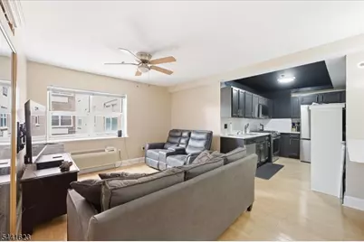 70 S Munn Ave #408, East Orange, NJ 07018 - Photo 14