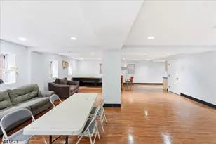 70 S Munn Ave, East Orange, NJ 07018 - Photo 28