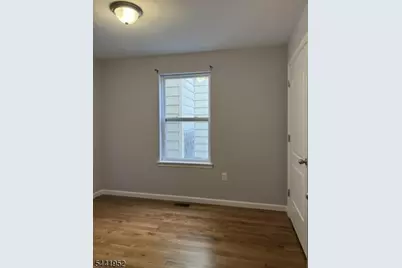262 2nd  Avenue W #1, Newark, NJ 07107 - Photo 12