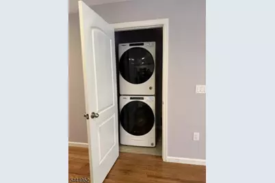262 2nd  Avenue W #1, Newark, NJ 07107 - Photo 6