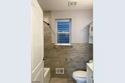 262 2nd  Avenue W #1, Newark, NJ 07107 - Photo 10