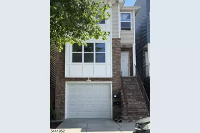 262 2nd  Avenue W #1, Newark, NJ 07107 - Photo 1
