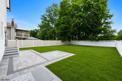 18 Orchard St, Pompton Lakes, NJ 07442 - Photo 28