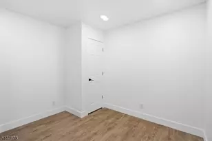 284 2nd Ave, Newark, NJ 07107 - Photo 14