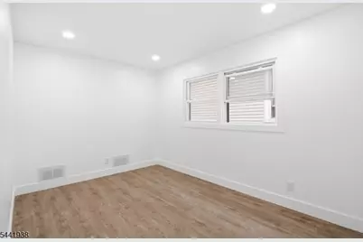 284 2nd Ave, Newark, NJ 07107 - Photo 24