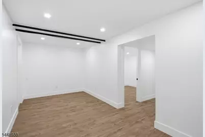 284 2nd Ave, Newark, NJ 07107 - Photo 42